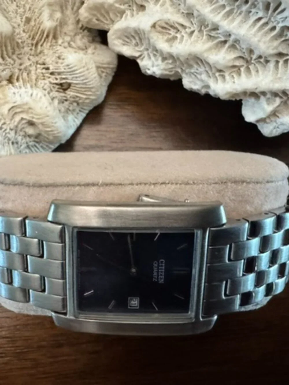 VINTAGE - Citizen Men's Quartz Watch - Tank Style Stainless Bracelet & Blue Dial